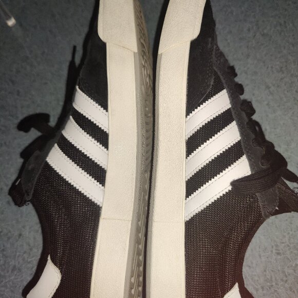 Mens size 10 Adidas Nora shoes! - Picture 7 of 8
